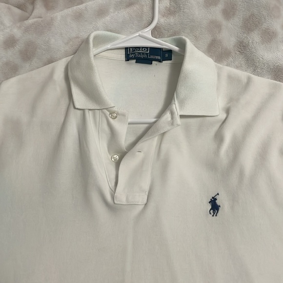 Men small polo shirt all white only worn twice - Picture 2 of 4